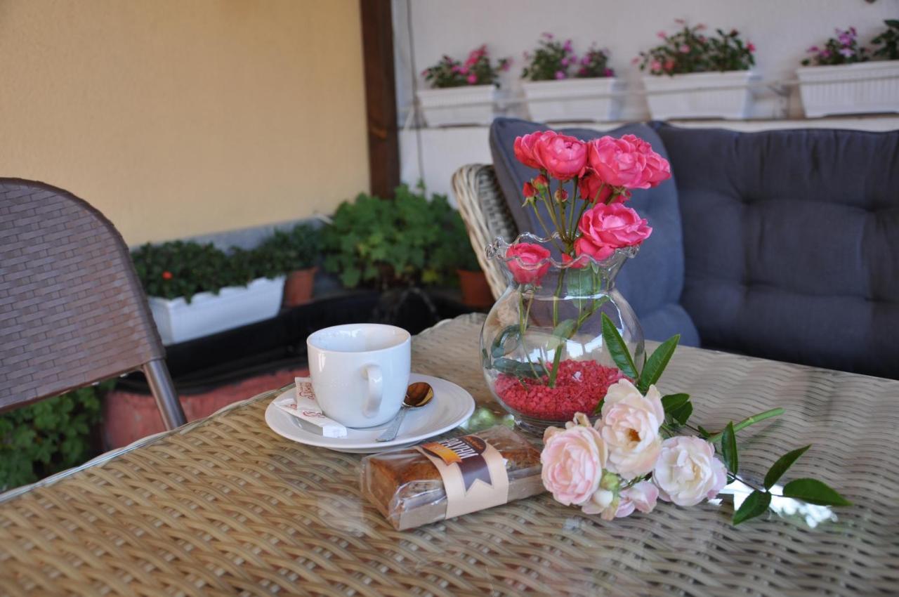 Family Hotel Dalia Velingrad Eksteriør bilde