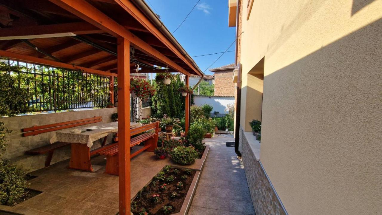 Family Hotel Dalia Velingrad Eksteriør bilde