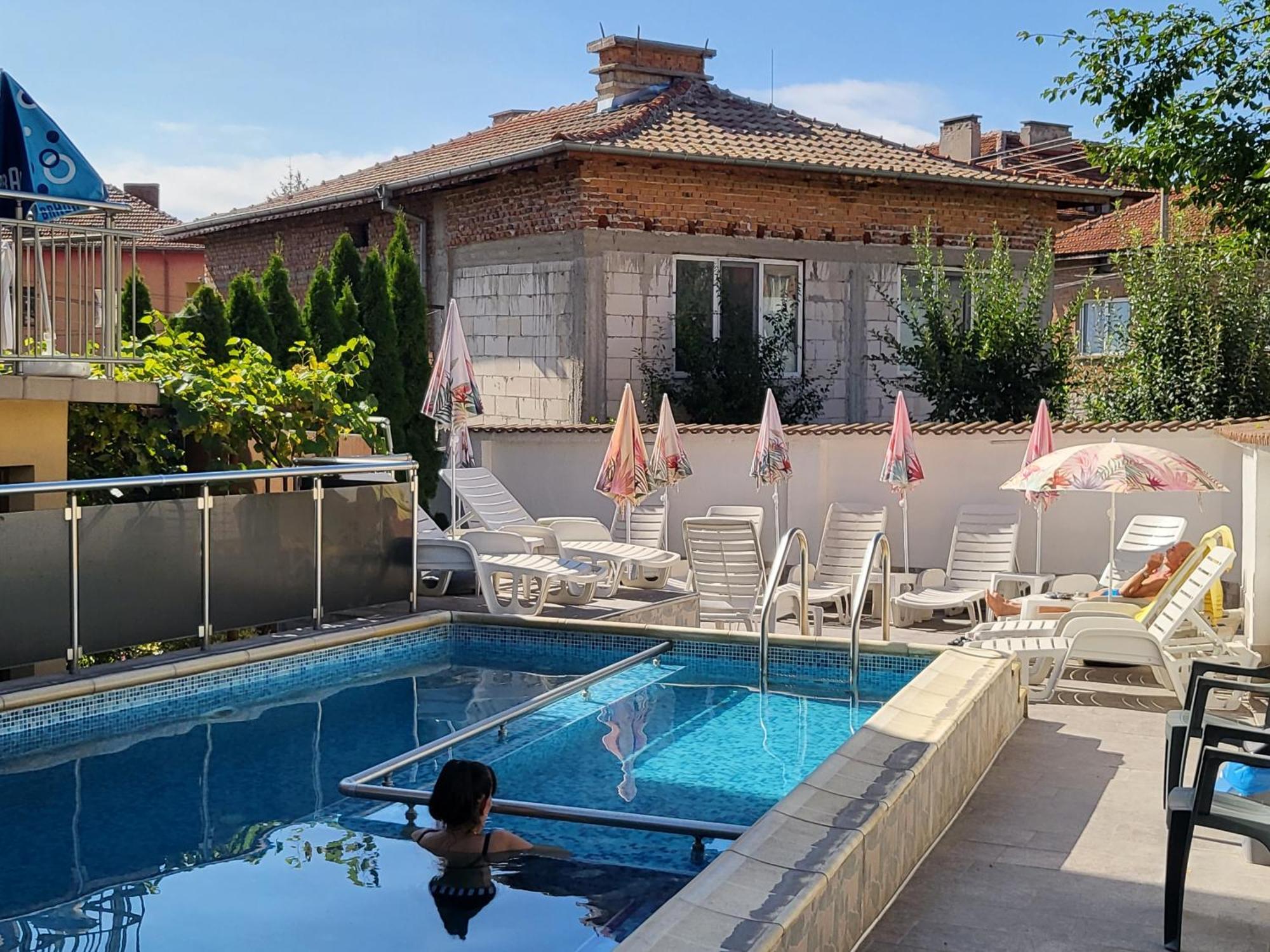 Family Hotel Dalia Velingrad Eksteriør bilde