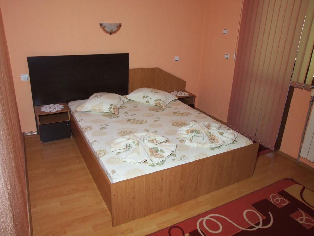 Family Hotel Dalia Velingrad Eksteriør bilde